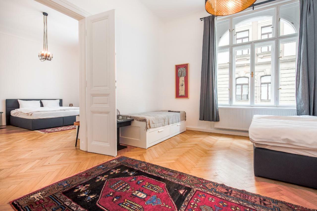 Grand Soho II Apartment Wien Eksteriør billede
